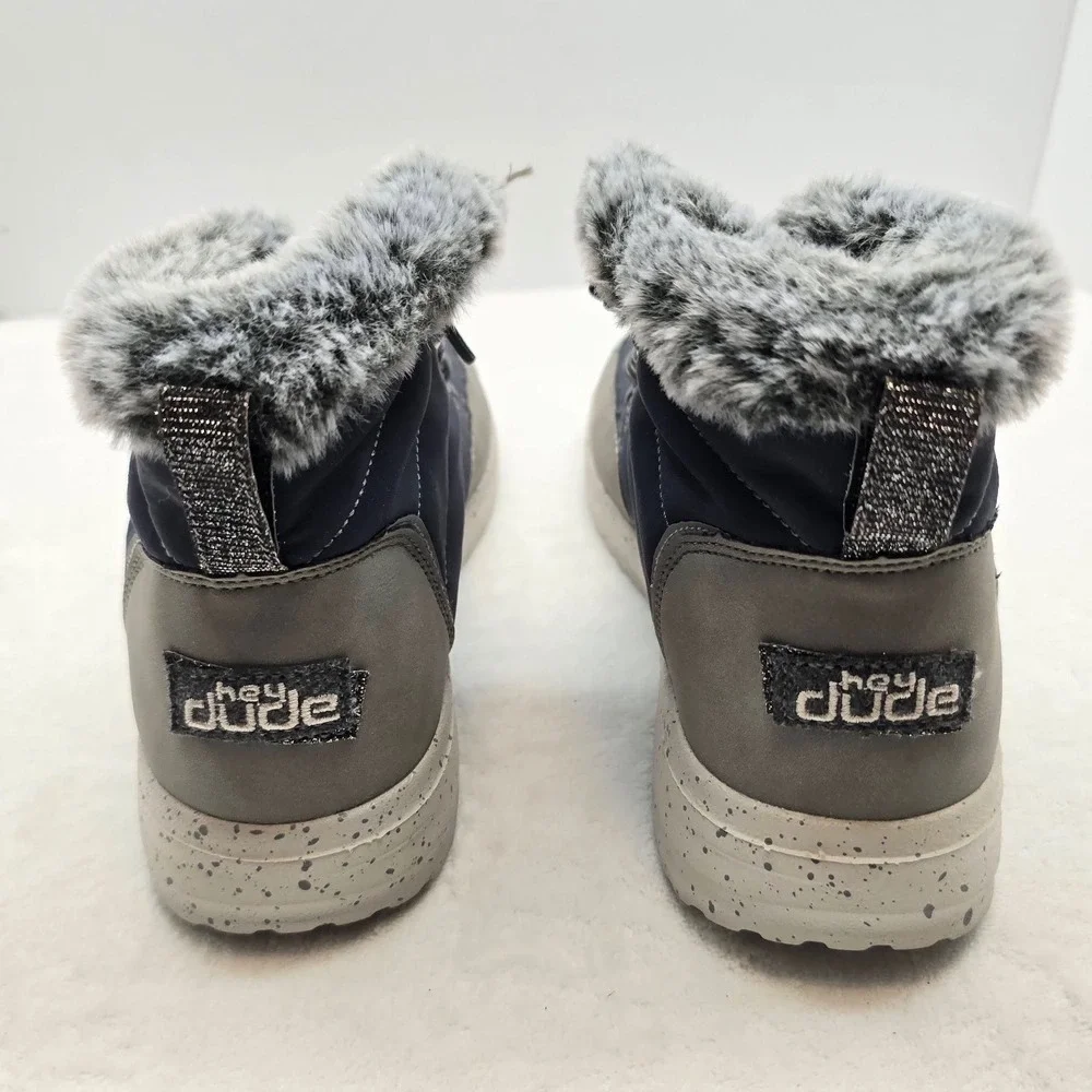 Hey Dude Brandy Puffy Faux Fur Ankle Boot Navy Grey Streetwear Gorpcore Womens 9 - Picture 5 of 11
